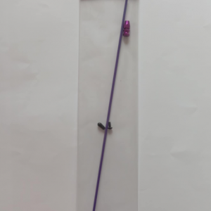 02022-010V RB Tube d'antenne pour réception de couleur violet 1pc, avec support alu violet 1pc capuchon noir et une vis de fixation.