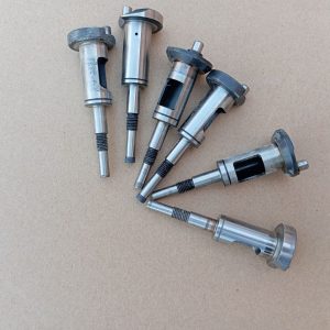 Lot de vilebrequins d&#39occasion, essentiellement pour moteur R
